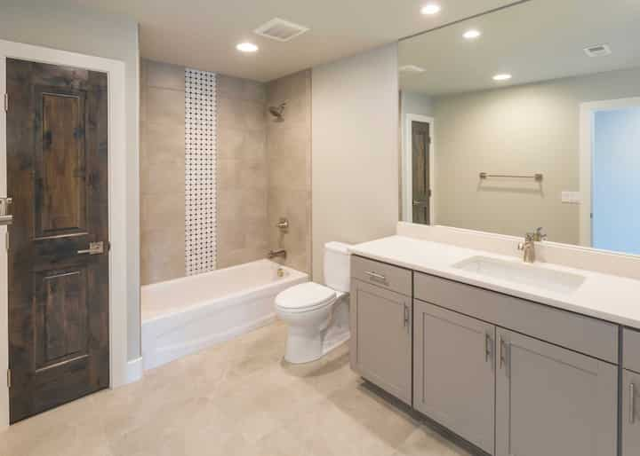 Shower and Bathtub Installation Services Palm Bay